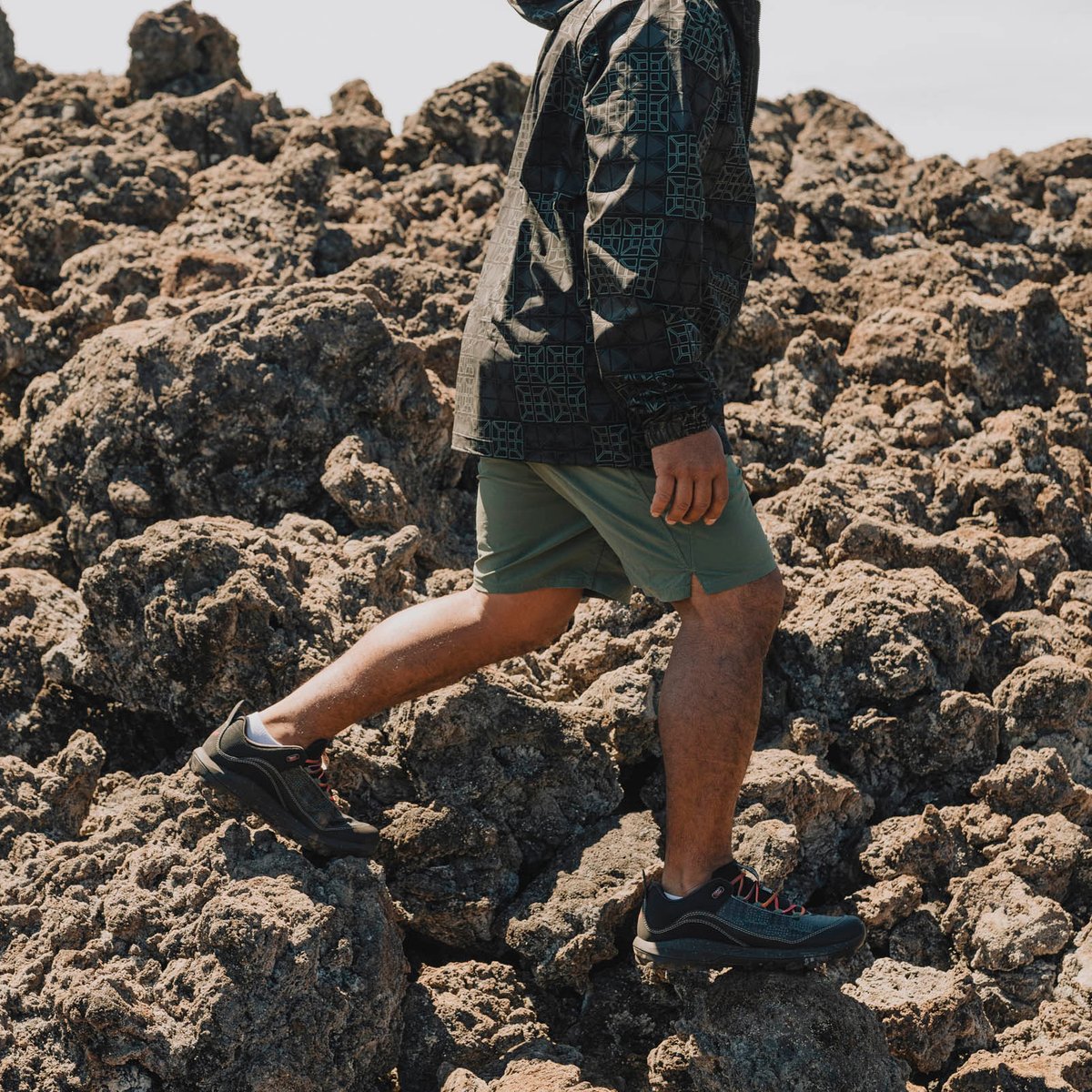 Sig Zane X Danner ʻŌnini Windbreaker Black/Green