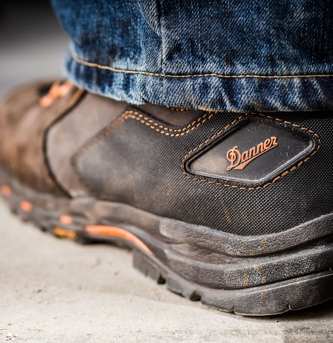 Vicious 4.5" Brown/Orange Composite Toe (NMT)