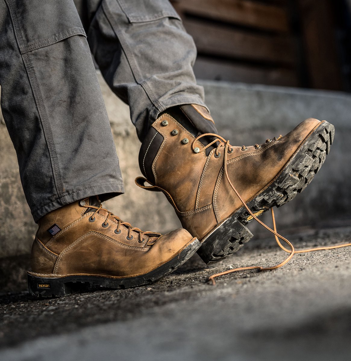 Quarry USA Distressed Brown Insulated 400G Composite Toe (NMT)