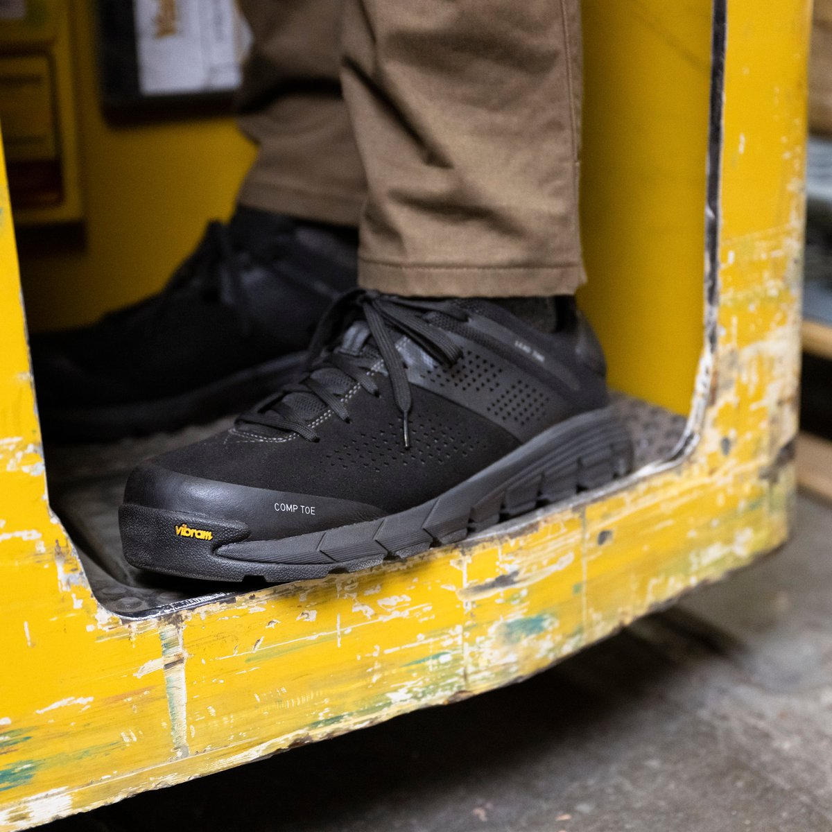 Lead Time Black Composite Toe (NMT)