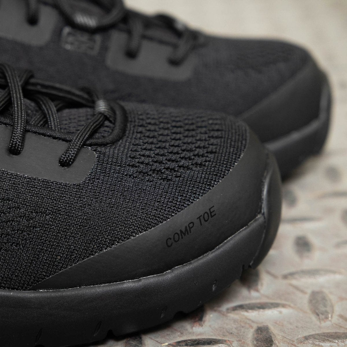 Run Time 3 ESD Black Composite Toe (NMT)