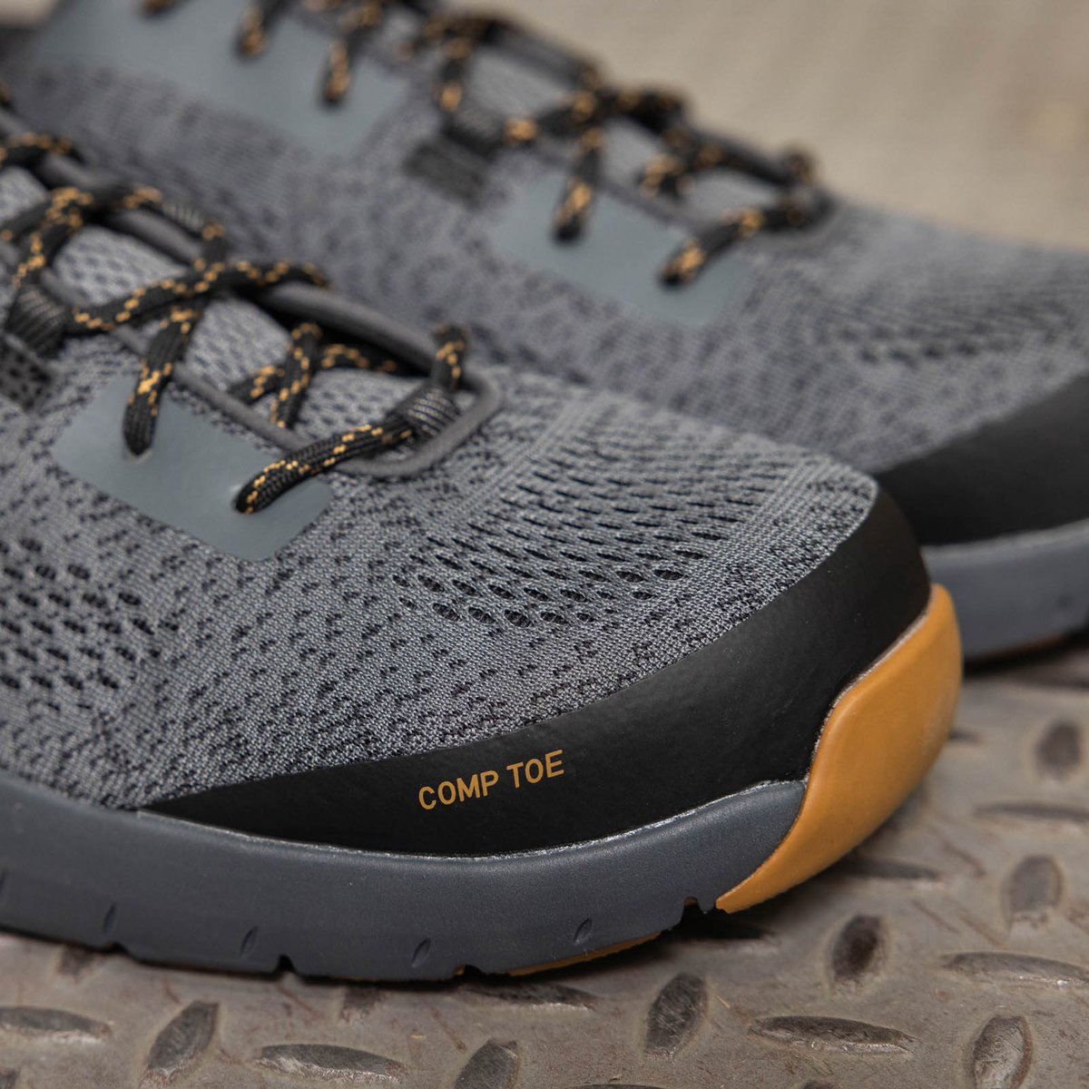 Run Time 3 Gray Composite Toe (NMT)