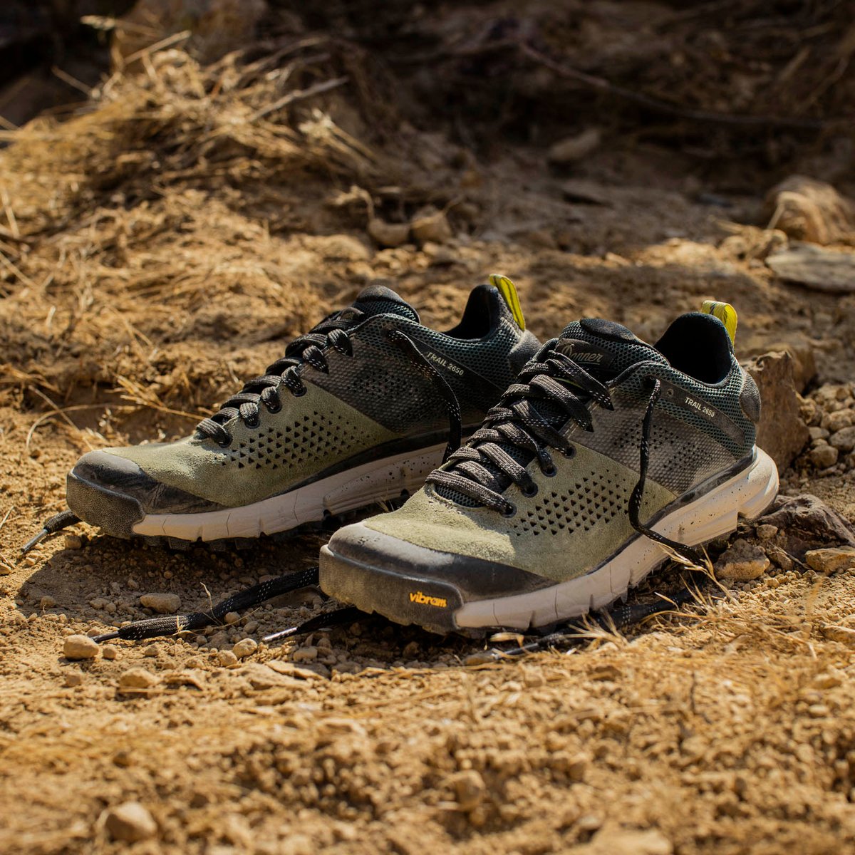 Trail 2650 Oil Green/Jet Black