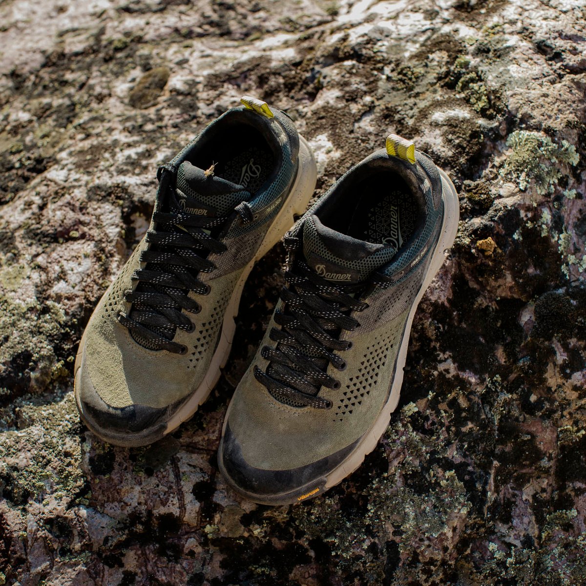 Trail 2650 Oil Green/Jet Black