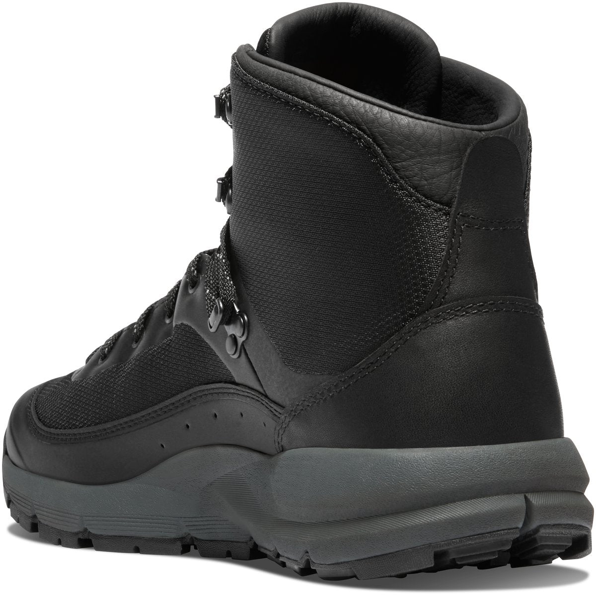 Traverser 600 Black