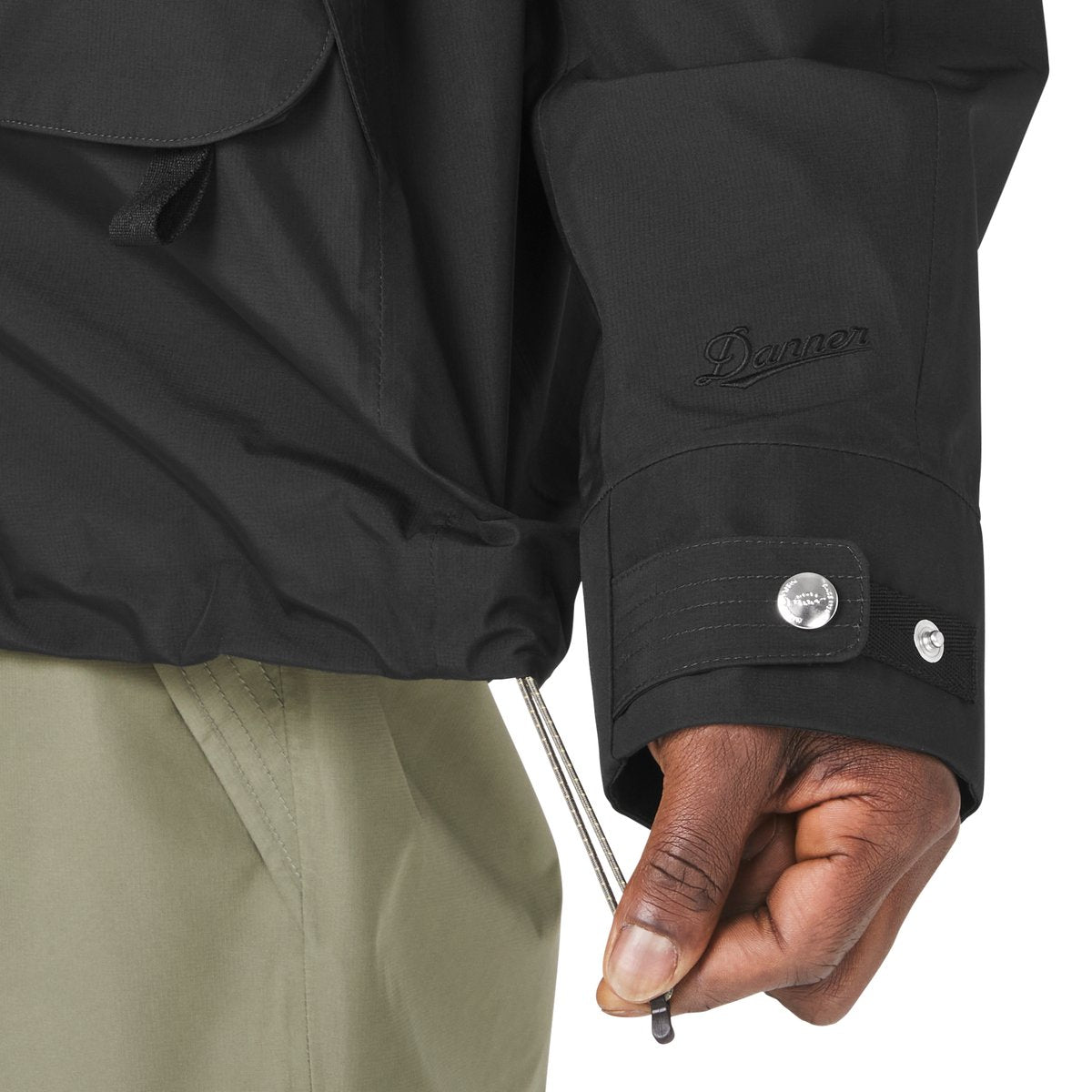 Cascade Crest Packable GTX Jacket Black