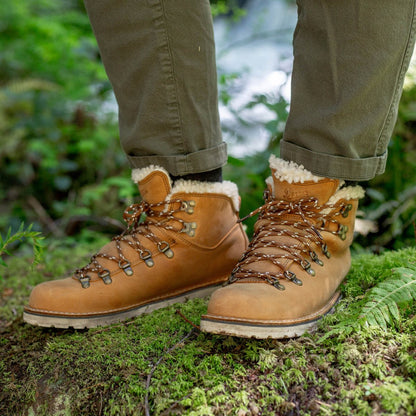 Mountain Pass Shearling Sierra 200G