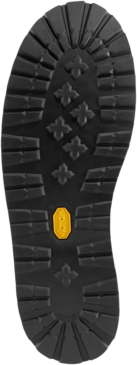 Mountain Pass Black